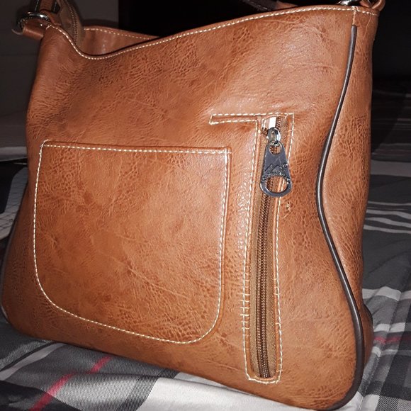 Closing Closet!!! Final Sale Montana West Concealed Carry Purse - Picture 8 of 10